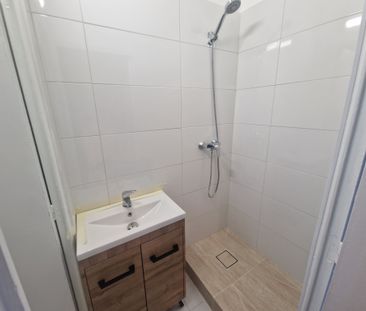 Location Appartement 2 pièces 49m² TOULON 83000 - Photo 1