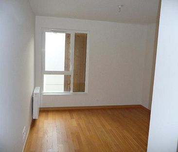 Location appartement 5 pièces de 119.96m² - Photo 3