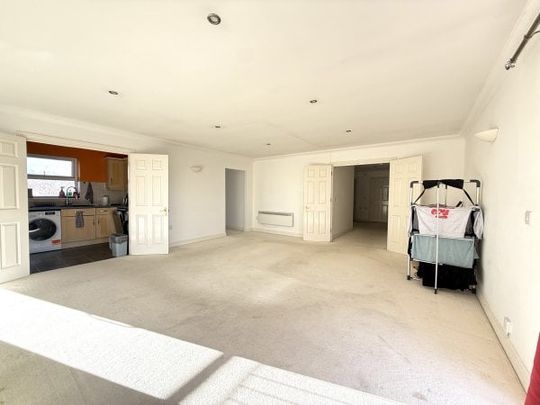 Archers Road, Central Southampton - Photo 1