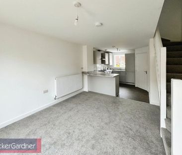 Lowfield Crescent, Littleport - Photo 2