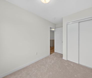 For Lease - 50 Lilac Lane, Thorold, Ontario - Photo 6