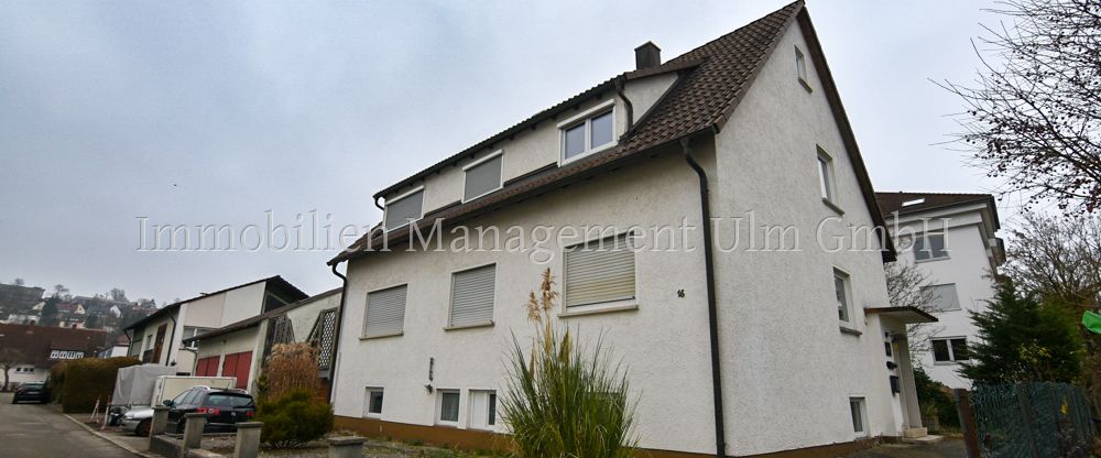 Schöne 3-Zimmer-Wohnung mit Garage und Garten! - Photo 1