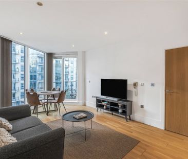 Juniper Drive, London, SW18 - Photo 2