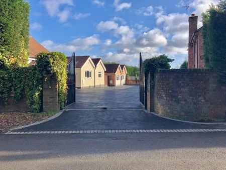 1 bedroom detached bungalow to rent - Photo 5