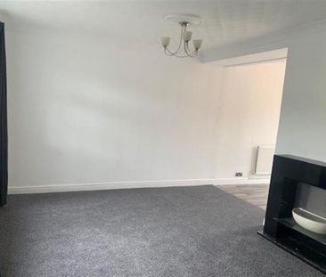 Shepton Drive, Manchester - Photo 1