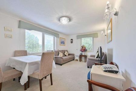 Homecedars House, Bushey, WD23 - Photo 3