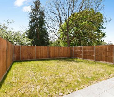 4 bedroom detached house to rent - Photo 5