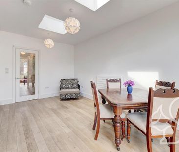 2 bedroom house to rent - Photo 1