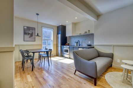 203 Rue Beaubien E., app.2, H2S 1R5, H2S 1R5, Montréal - Photo 2