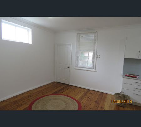 352 Summer Street, Orange, NSW 2800 - Photo 3