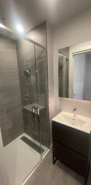 Condo moderne à louer – Vue exceptionnelle au cœur du centre-ville - Photo 1