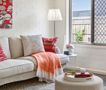 Thinking of selling? Contact our agent - Photo 1