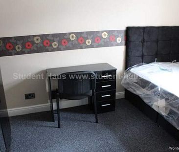 3 bedroom property to rent in Salford - Photo 5