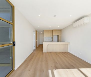 Stylish Living In Denman Prospect Apartment - Photo 4