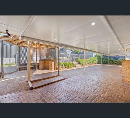 5 Sylvania Street, Wellington Point, Qld 4160 - Photo 5