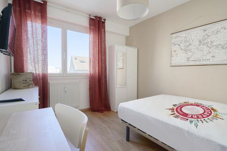 GERUZEZ Roommate 4 Bedrooms at Reims - Photo 4
