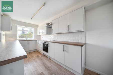 2 bedroom flat to rent - Photo 2