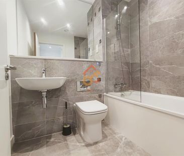 Flat Share-Fifty5ive, 55 Queen Street, Salford M3 - Photo 1