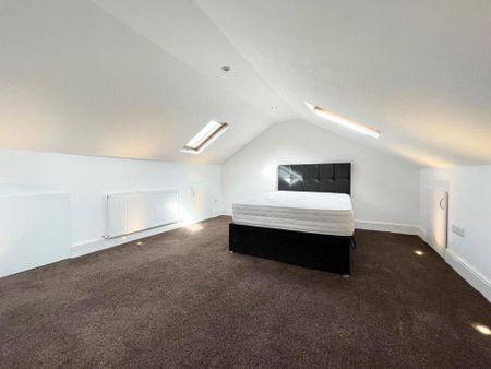 4 bedroom house to rent - Photo 3