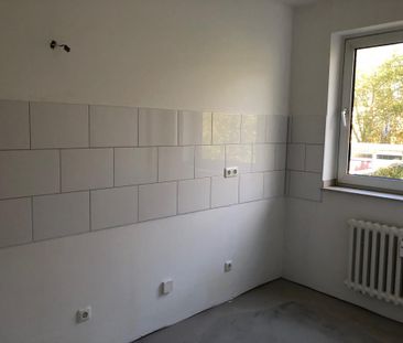 Große 3-Zimmer-Wohnung mit Gäste-WC in Duisburg Obermeiderich - Photo 1