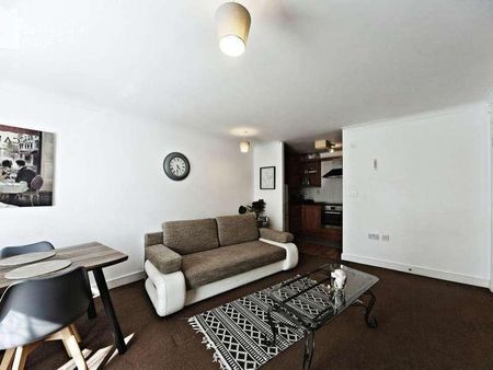 Harkness Court, Sutton, London, London, SM1 - Photo 2