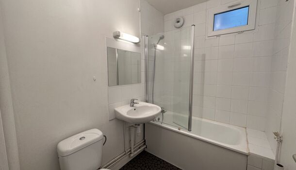 Appartement 1 pièces 34m2 REIMS 569 euros - Photo 1