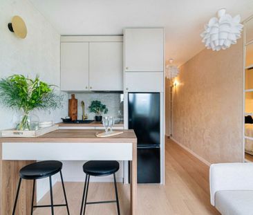 Klimatyzowana kawalerka tuż przy Business Garden 27 m² - Фото 4