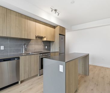 For Lease - 2088 James Street, Burlington, Ontario - Photo 5