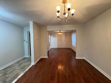 For Lease - 13 Spring Street, Whitchurch-Stouffville, Ontario - Photo 3