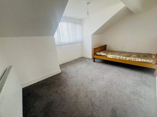 4 bedroom house to rent - Photo 1