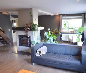 Charmante halfopen bebouwing met 2 ruime slaapkamers en zuid georië... - Photo 2