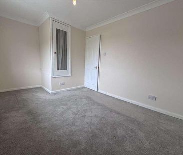 Davenport Close, Gosport, PO13 - Photo 5