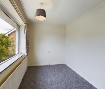 3 bedroom detached house to rent - Photo 4