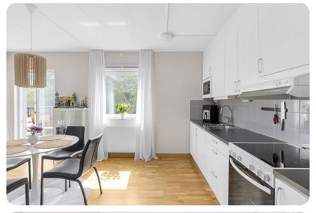 Valsta Gårdsväg, Märsta - Foto 5