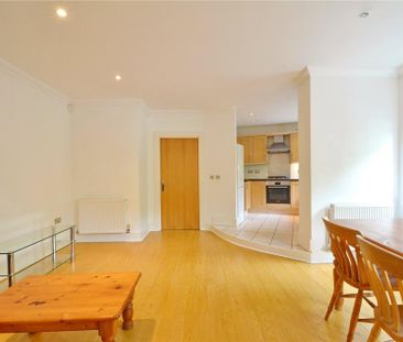 3 bedroom apartment to rent - Photo 2