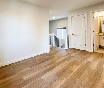 3 Bedroom + Den Home For Rent In Griesbach. - Photo 1