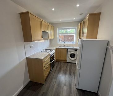 2 bedroom apartment to rent - Photo 6