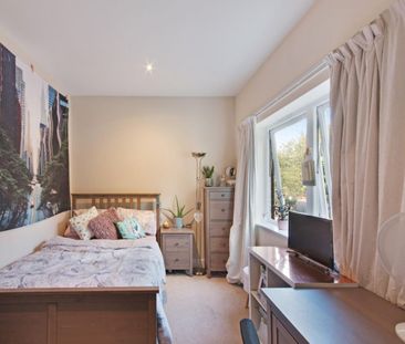 4 bedroom House To Let - Photo 6