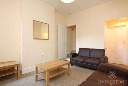 3 bedroom terraced house to rent - Photo 3