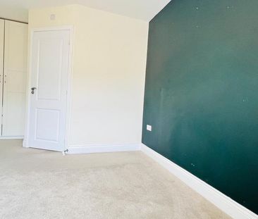 4 bedroom townhouse to rent - Photo 3