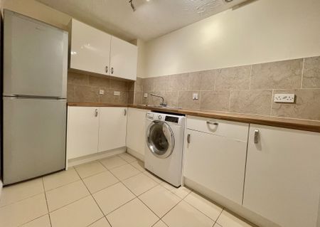 Flitcroft Lea, High Wycombe - Photo 5