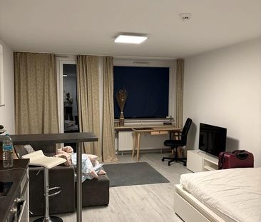 Modernes Studio mit Indoor Pool 1 Monats Miete 01.01-01.02 - Photo 3