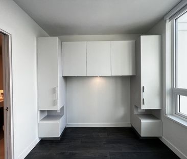 6463 Silver Avenue apartment — Burnaby, BC (1-Bedroom) - 1 Bedroom - Photo 1