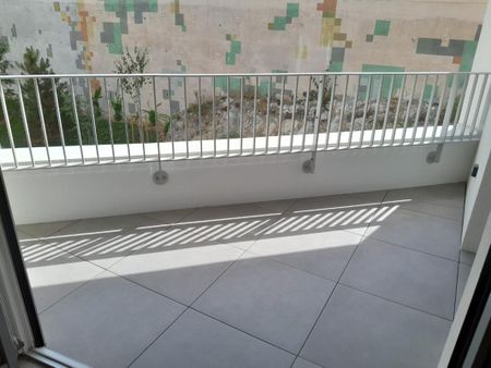 Location Appartement 2 pièces 47m² ANNECY 74000 - Photo 3