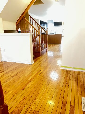 For Lease - 17 COYOTE Crescent, Toronto, Ontario - Photo 4