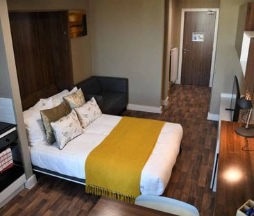 Deluxe Studio - Photo 6