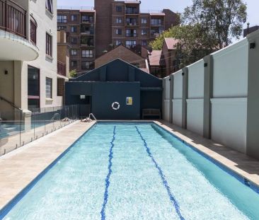 Sophisticated and Stylish One Bedroom Apartment - Photo 6