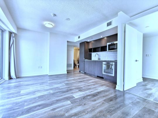 89 Mcgill Street #2111 - Photo 1
