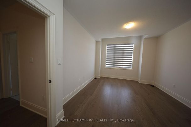 For Lease - 212 Wesmina Avenue, Whitchurch-Stouffville, Ontario - Photo 1