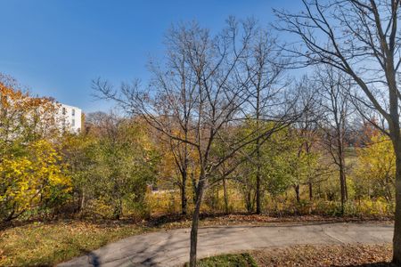 For Lease - 451 Montrose Avenue Unit# laneway, Toronto, Ontario - Photo 3